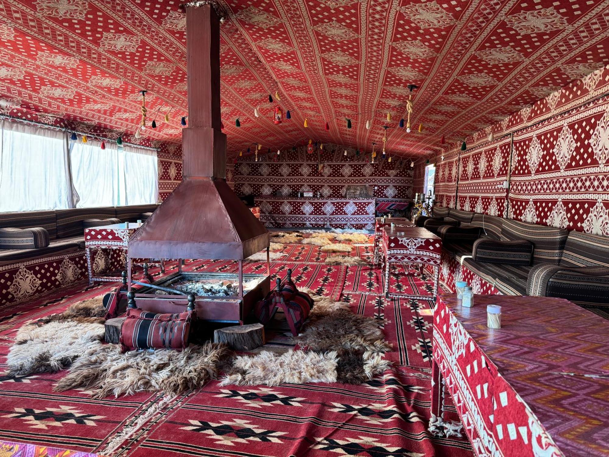 Desert Bird Camp Wadi Rum Buitenkant foto